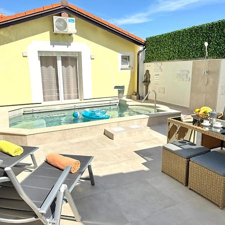 Poolside Studio Фажана Екстер'єр фото